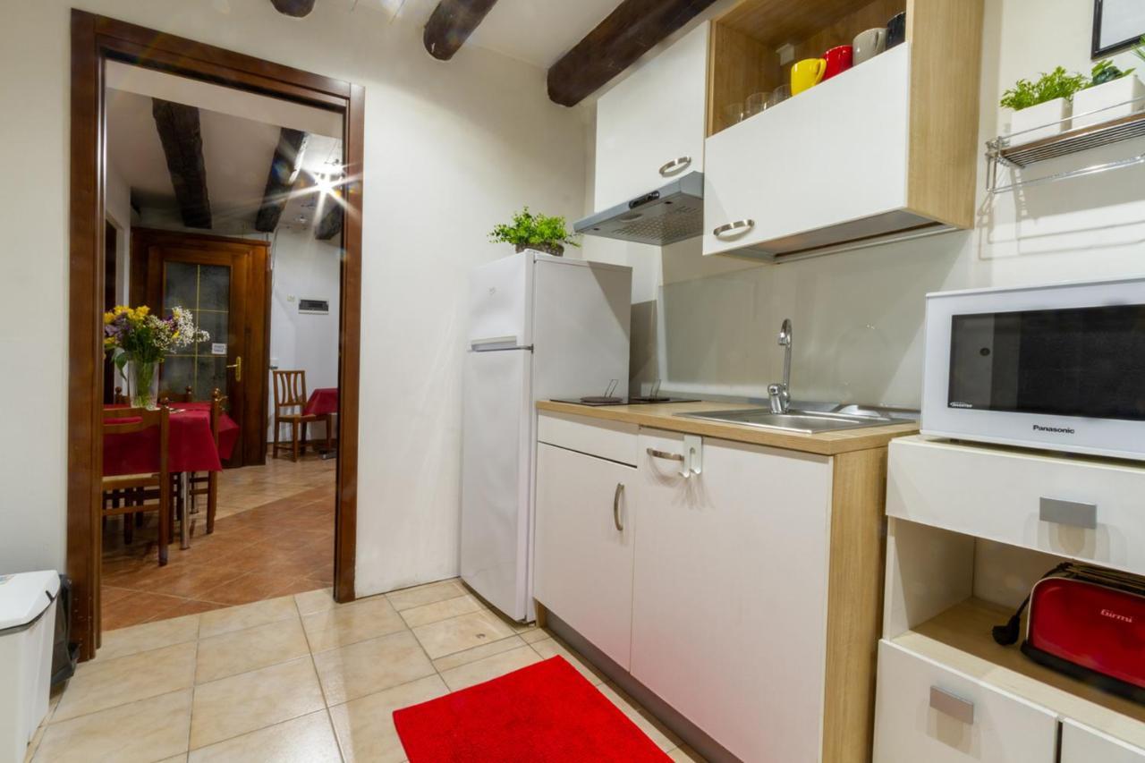Art Dreams Apartment Teatro Italia Venecia Exterior foto